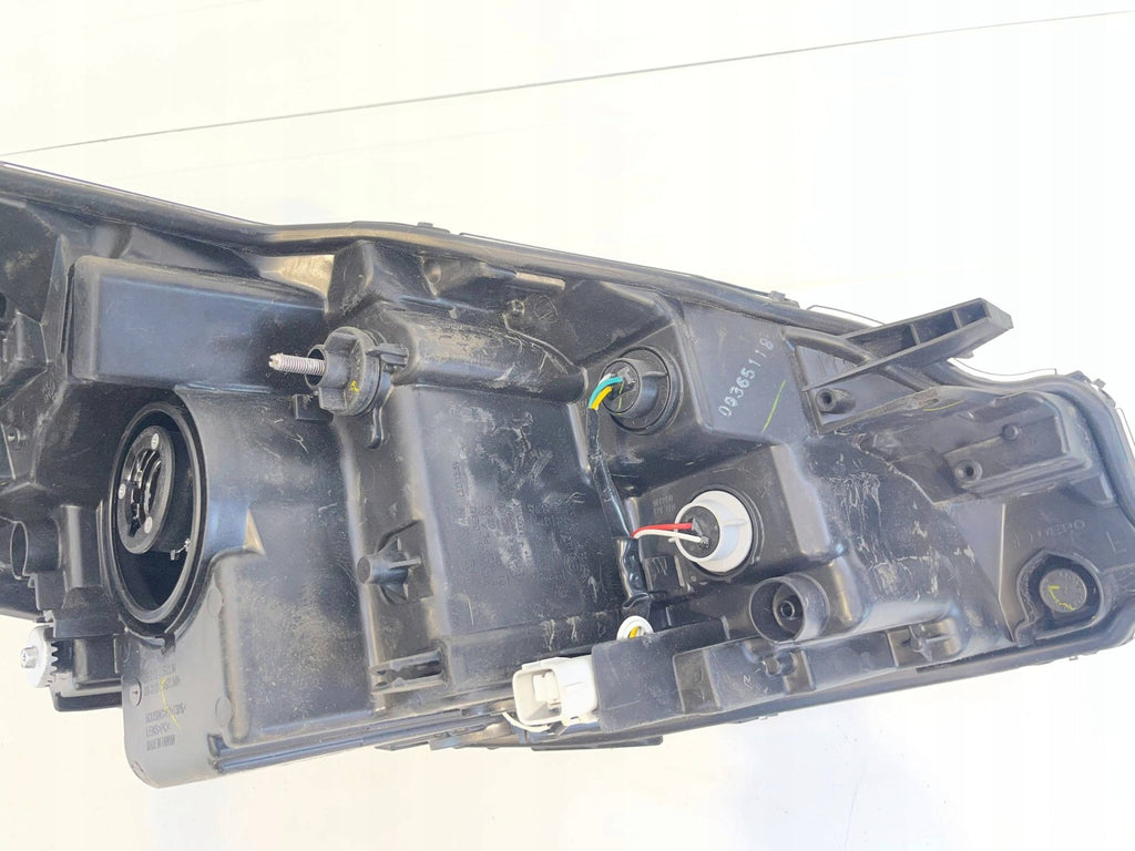 Frontscheinwerfer Toyota Yaris 21211BZLM Links Scheinwerfer Headlight SCH8617375534eq