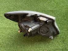 Laden Sie das Bild in den Galerie-Viewer, Frontscheinwerfer Mercedes-Benz Vito W447 A4479067700 Links Headlight