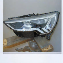 Laden Sie das Bild in den Galerie-Viewer, Frontscheinwerfer Audi Q3 83A941033 LED Links Scheinwerfer Headlight