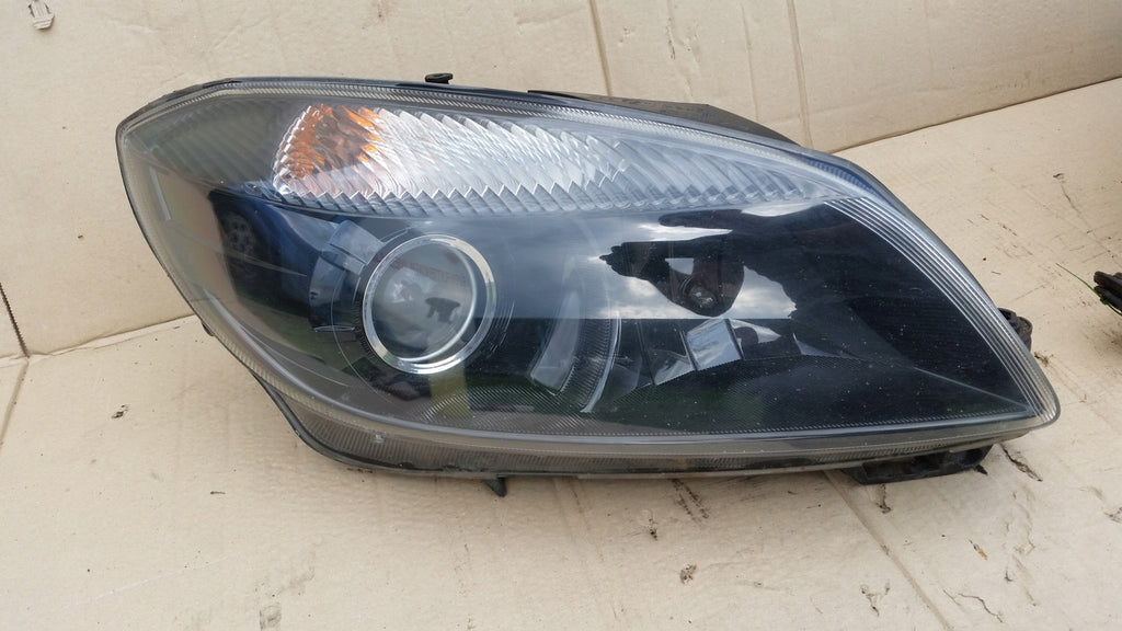 Frontscheinwerfer Skoda Fabia 5J1941018F Ein Satz Scheinwerfer Headlight