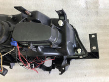 Load image into Gallery viewer, Frontscheinwerfer BMW E91 E90 Links Scheinwerfer Headlight