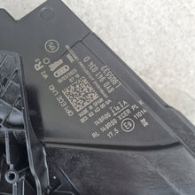 Load image into Gallery viewer, Frontscheinwerfer Audi A3 8Y0941034D Full LED Rechts Scheinwerfer Headlight SCH7126635534hr