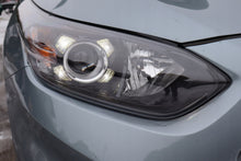 Laden Sie das Bild in den Galerie-Viewer, Frontscheinwerfer Kia Ceed 92101J7051 Rechts Scheinwerfer Headlight SCH4827399110sb