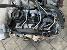 Load image into Gallery viewer, Motor Audi A4 B8 CAP 3.0 TDI 240PS 176kW 155TKm Diesel Engine Komplett