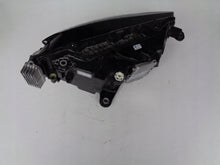 Laden Sie das Bild in den Galerie-Viewer, Frontscheinwerfer Skoda Superb III 3V1941015D LED Links Scheinwerfer Headlight