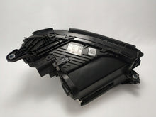 Laden Sie das Bild in den Galerie-Viewer, Frontscheinwerfer Mercedes-Benz W213 A2139061705 Links Scheinwerfer Headlight SCH8241417865mg