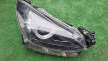 Load image into Gallery viewer, Frontscheinwerfer Mazda 2 D43N-51030 LED Rechts Scheinwerfer Headlight