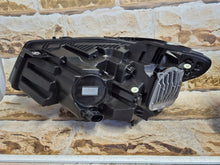 Laden Sie das Bild in den Galerie-Viewer, Frontscheinwerfer Mercedes-Benz Cla X117 Rechts Scheinwerfer Headlight SCH3048542130ho