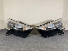 Laden Sie das Bild in den Galerie-Viewer, Frontscheinwerfer Audi Q3 83A941011 83A941012 LED Ein Satz Headlight SCH9744549591mz