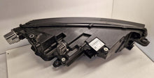 Load image into Gallery viewer, Frontscheinwerfer Skoda Octavia IV 5E4941015A LED Links Scheinwerfer Headlight SCH1122845871un