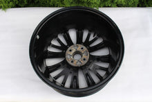 Laden Sie das Bild in den Galerie-Viewer, 1x Alufelge 17 Zoll 7.0&quot; 4x100 44ET Glanz Silber 13402972 13445918 Opel Corsa E