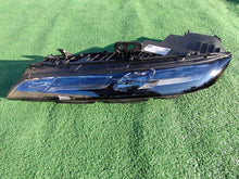Laden Sie das Bild in den Galerie-Viewer, Frontscheinwerfer BMW 7 9879935-14 Links Scheinwerfer Headlight SCH1896994529ir