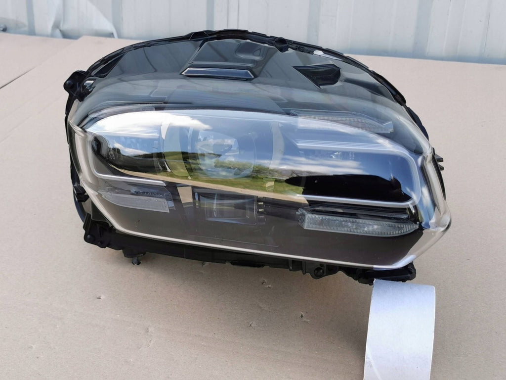 Frontscheinwerfer Porsche Taycan 9J1941032F-BAX Rechts Scheinwerfer Headlight SCH3860875382ha