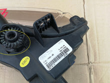 Laden Sie das Bild in den Galerie-Viewer, Frontscheinwerfer Jaguar Rover Sport Discovery L550 FJ32-15200-AB LED Rechts