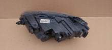 Laden Sie das Bild in den Galerie-Viewer, Frontscheinwerfer Dacia Duster 260106194R Full LED Rechts Scheinwerfer Headlight SCH9342795647eq