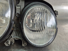 Load image into Gallery viewer, Frontscheinwerfer Mercedes-Benz W210 A2108204061 Xenon Rechts Headlight