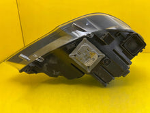 Laden Sie das Bild in den Galerie-Viewer, Frontscheinwerfer BMW X5 E70 7161587 Xenon Links Scheinwerfer Headlight SCH7933915099gs