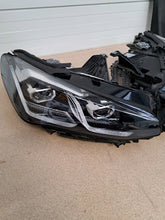 Laden Sie das Bild in den Galerie-Viewer, Frontscheinwerfer BMW 2 U06 5A42247 5A42248 LED Ein Satz Scheinwerfer Headlight SCH5006093974xd