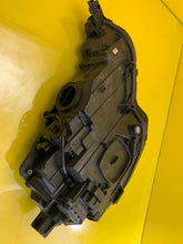 Laden Sie das Bild in den Galerie-Viewer, Frontscheinwerfer Audi A3 8Y0941011 LED Links Scheinwerfer Headlight