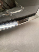 Laden Sie das Bild in den Galerie-Viewer, Frontscheinwerfer Opel Grandland X 985014880 LED Rechts Scheinwerfer Headlight SCH1719967360fn