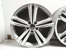 Laden Sie das Bild in den Galerie-Viewer, 4x Alufelge 18 Zoll 7.0" 5x112 43ET Glanz Silber 5NA601025M VW Tiguan Rim Wheel FEL9206186471tm