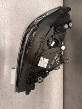 Laden Sie das Bild in den Galerie-Viewer, Frontscheinwerfer BMW G01 G02 5A0E5F6 Rechts Scheinwerfer Headlight SCH4441078021fl