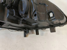 Laden Sie das Bild in den Galerie-Viewer, Frontscheinwerfer Renault Laguna 260600041R Links Scheinwerfer Headlight SCH8525531235fh