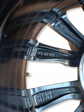 Load image into Gallery viewer, 1x Alufelge 17 Zoll 7.0" 5x112 43ET 3P0601025AD Skoda Superb I Rim Wheel FEL1290654592sa