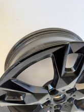 Laden Sie das Bild in den Galerie-Viewer, 1x Alufelge 18 Zoll 6.5" 5x112 42ET 5A45271 BMW 2 Rim Wheel FEL6420515067cw