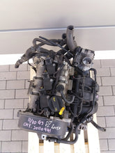 Laden Sie das Bild in den Galerie-Viewer, Motor VW CHY 1.0 MPI Benzin Engine Komplett