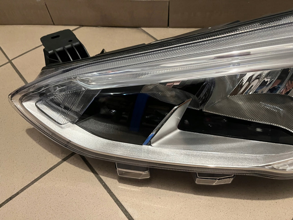 Frontscheinwerfer Ford Focus JX7B-13W030-AE Links Scheinwerfer Headlight