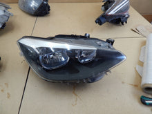 Laden Sie das Bild in den Galerie-Viewer, Frontscheinwerfer BMW 1 F21 F20 722967207 Rechts Scheinwerfer Headlight SCH4486266174sg