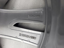 Load image into Gallery viewer, 1x Alufelge 18 Zoll 7.5" 5x108 50 5ET Glanz Silber 31362866 Volvo V60 Xc60 FEL4223298363cc