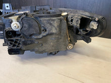 Laden Sie das Bild in den Galerie-Viewer, Frontscheinwerfer BMW 3 F30 F31 7492610 Rechts Scheinwerfer Headlight SCH4104855547zb