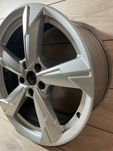 Laden Sie das Bild in den Galerie-Viewer, 1x Alufelge 18 Zoll 8.0" 5x112 4K0601025CE Audi A6 C8 Rim Wheel FEL4137716305id