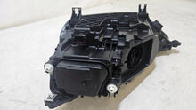 Laden Sie das Bild in den Galerie-Viewer, Frontscheinwerfer Audi Q5 80A941036E Rechts Scheinwerfer Headlight
