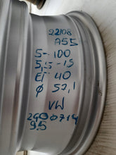 Load image into Gallery viewer, 1x Alufelge 15 Zoll 5.5" 5x100 40ET Glanz Silber 2G0071495 VW Rim Wheel FEL7948490983yi