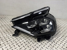 Laden Sie das Bild in den Galerie-Viewer, Frontscheinwerfer Citroën C4 III 9830649480 Full LED Links Headlight SCH5554456490hk