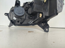 Laden Sie das Bild in den Galerie-Viewer, Frontscheinwerfer Dacia Sandero III Logan Jogger 260107978R Full LED Rechts