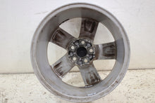 Laden Sie das Bild in den Galerie-Viewer, 1x Alufelge 16 Zoll 7.0" 5x100 46ET Glanz Silber 6V0601025 Skoda Fabia Rim Wheel FEL2893243161tt