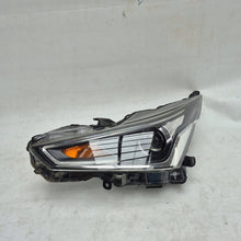 Load image into Gallery viewer, Frontscheinwerfer Toyota Aygo Links Scheinwerfer Headlight SCH9262683028ln