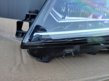 Laden Sie das Bild in den Galerie-Viewer, Frontscheinwerfer Skoda Superb III 3V1941015D Xenon Links Scheinwerfer Headlight SCH8409818806xv