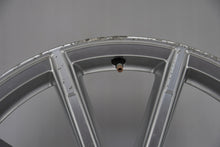 Load image into Gallery viewer, 1x Alufelge 19 Zoll 8.0&quot; 5x112 27ET Glanz Silber 8R0601025CD Audi Rim Wheel