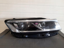 Load image into Gallery viewer, Frontscheinwerfer VW Touareg 761941774 Ein Stück (Rechts oder Links) Headlight