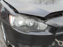 Laden Sie das Bild in den Galerie-Viewer, Frontscheinwerfer Mitsubishi Lancer VIII AK-12-693916 Rechts Headlight