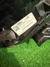 Load image into Gallery viewer, Frontscheinwerfer Kia Sportage V R292112010 Links Scheinwerfer Headlight SCH4023897478dr
