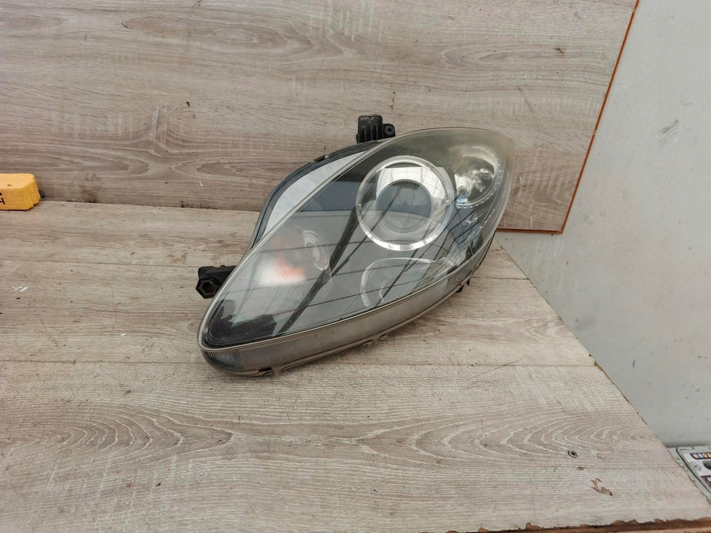 Frontscheinwerfer Seat Toledo III 1P1941007A LED Ein Stück (Rechts oder Links)