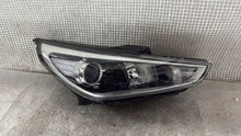 Laden Sie das Bild in den Galerie-Viewer, Frontscheinwerfer Hyundai I30 HI30LPBD17 Rechts Scheinwerfer Headlight SCH4893752802au