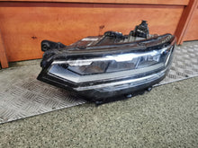 Laden Sie das Bild in den Galerie-Viewer, Frontscheinwerfer VW Passat B8 3G1941035P 90172734 LED Links Headlight