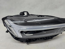 Load image into Gallery viewer, Frontscheinwerfer Volvo Xc60 II 32342517 32338983 Full LED Rechts Headlight SCH4012543279po